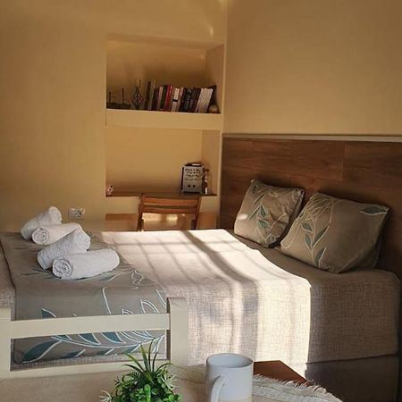 Alle'S M Shyri Studio Apartment تيرانا المظهر الخارجي الصورة