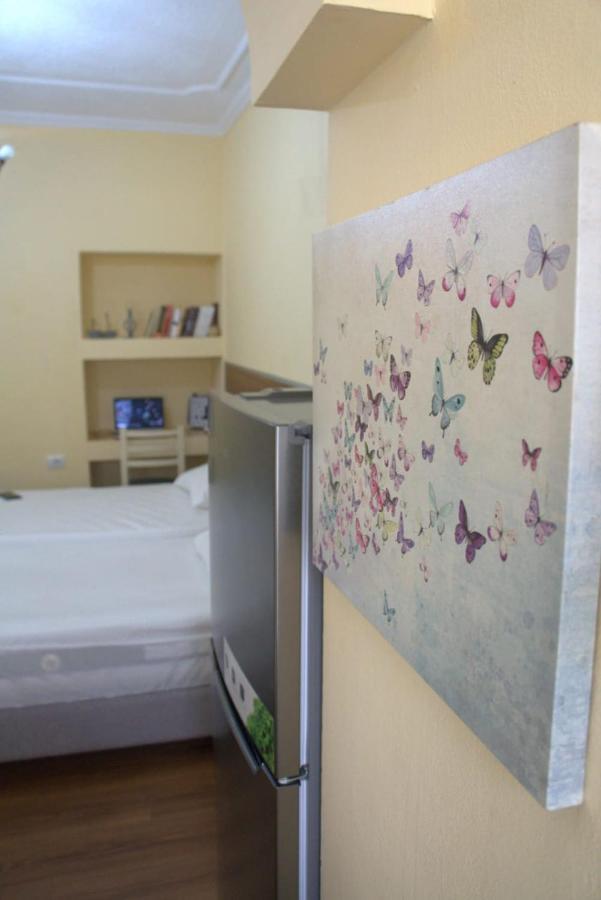Alle'S M Shyri Studio Apartment تيرانا المظهر الخارجي الصورة